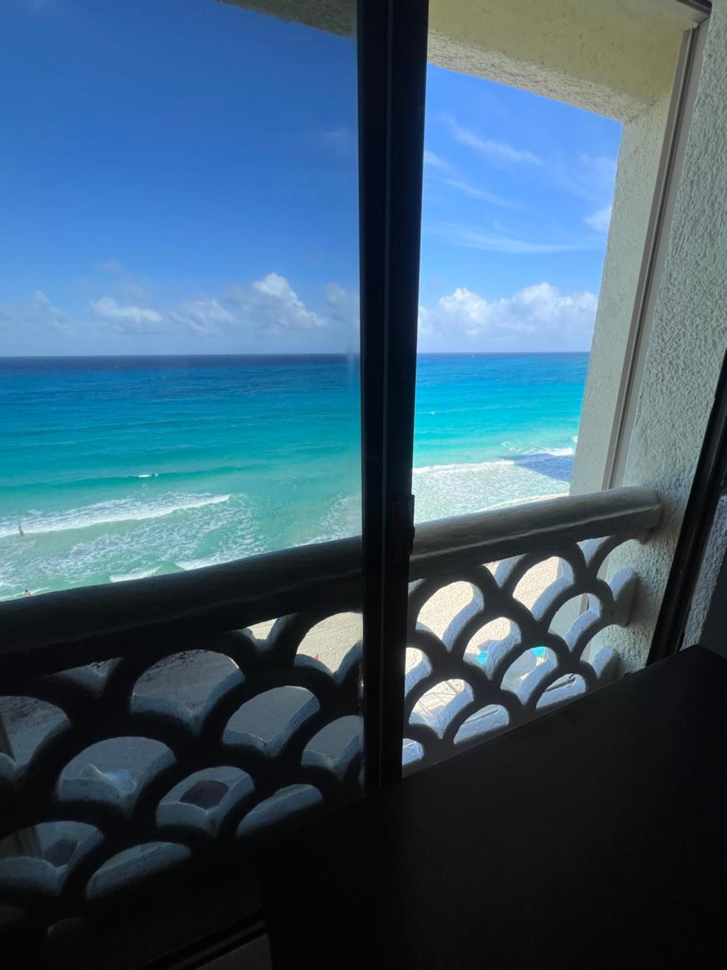 “Magic Sunrise At Cancun” Екстериор снимка
